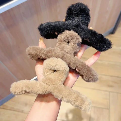 Fur Hair Claw Clips Strong Grip Stylish Winter Hair Accessory