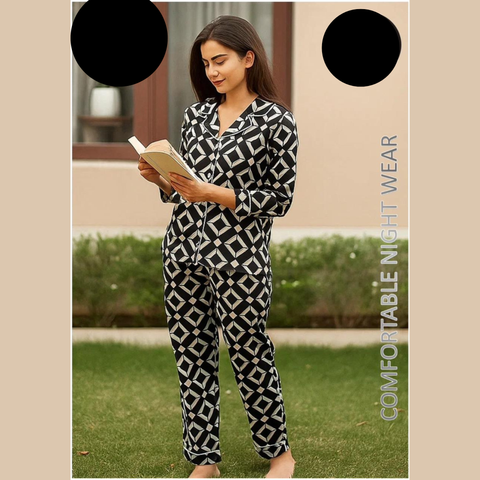 2 PCs Black and White Square Pattern