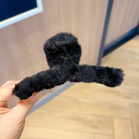 Fur Hair Claw Clips Strong Grip Stylish Winter Hair Accessory