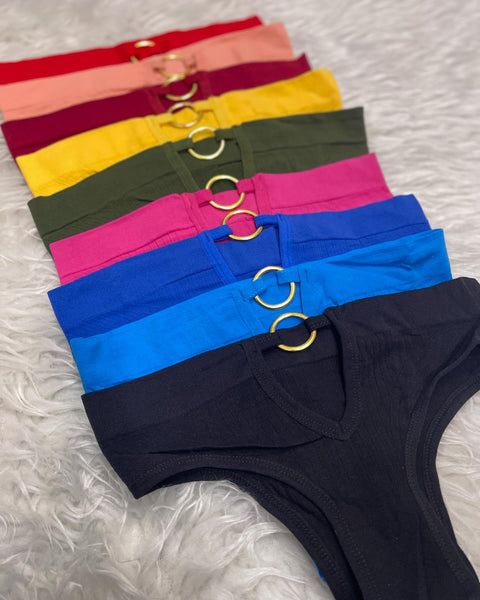 Free-Cut Women's Panty with Chic Ring