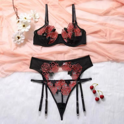 3 PCs Lace Embroidery Mesh Patchwork Perspective Garter Set
