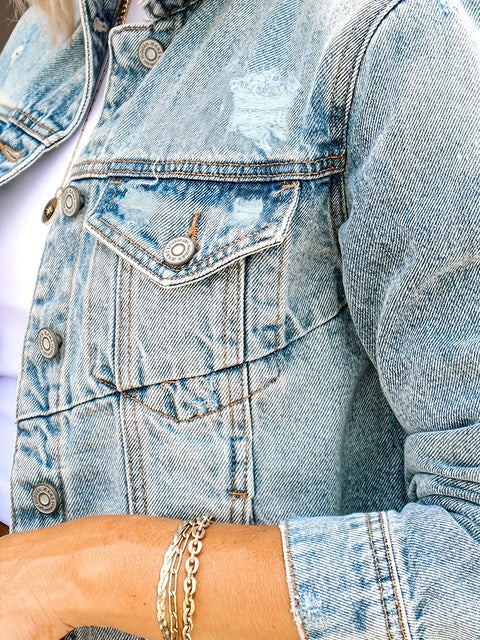 Ripped Button Closure Distressed Flap Pockets Denim Jacket